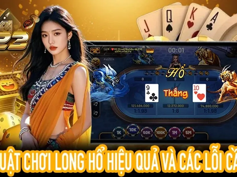 Bàn Blackjack với các lá bài và chip tại bl555